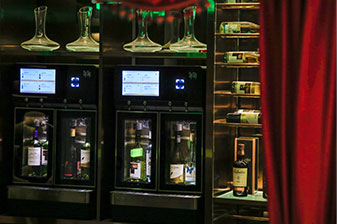 葡萄酒商店 (Wineshop)